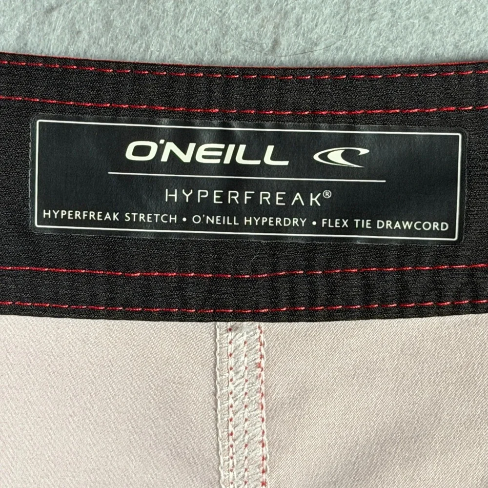 ONeill Hyperfreak Mens Red Blue Striped Board Shorts‎ Size 40 SP3106009
